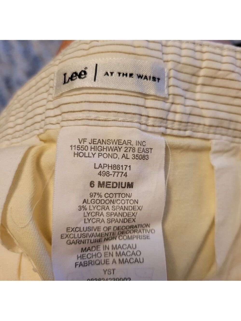 LEE capris size 6 - Picture 3 of 4